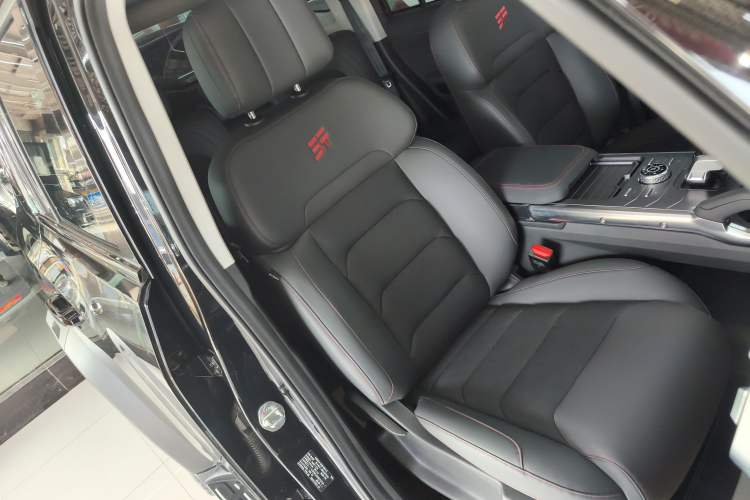 Used Jetour Traveler 2023 2.0T Four-Wheel Drive Conqueror
