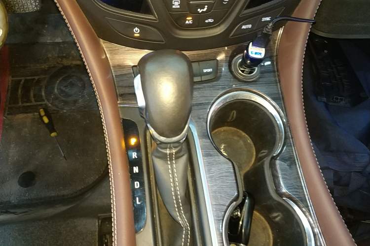 Used Buick Envision 2017 28T Four-Wheel Drive Elite Model
