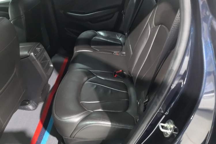 Used Buick Envision 2020 20T Two-Wheel Drive Elite Version
