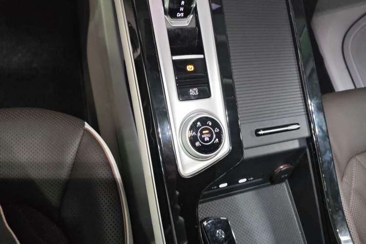 Used Volkswagen Talagon 2023 380TSI Four-Wheel Drive R-Line First Edition
