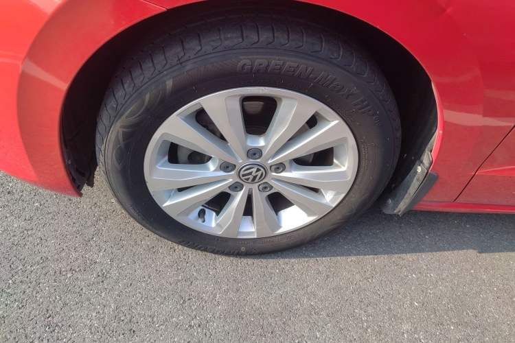 Used Volkswagen Golf Sportsvan 2016 230TSI Automatic Trend Edition
