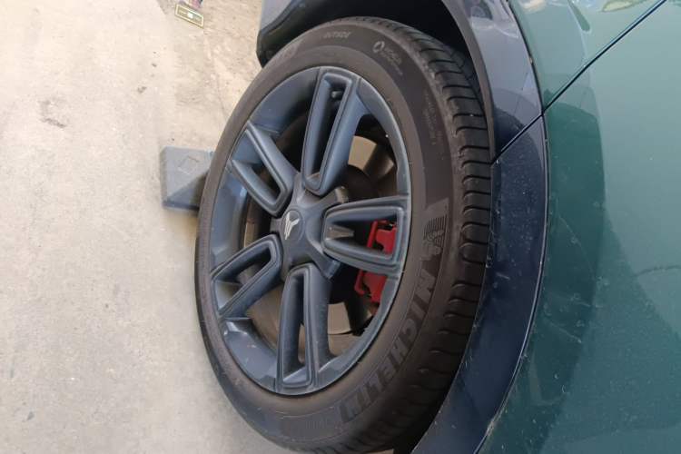 Used VOYAH FREE 2025 318 318 km Rear-Drive Touring Edition