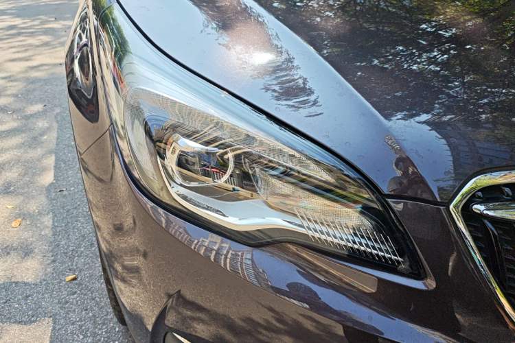 Used Buick Envision 2018 28T Four-Wheel Drive Luxury Model
