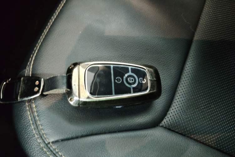 Used Ford Explorer 2022 EcoBoost 285 Four-Wheel Drive 30th Anniversary Edition 7 Seats