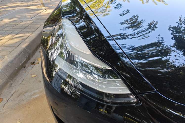 Used Tesla Model 3 2019 Standard Range Rear-Drive Upgraded Version
