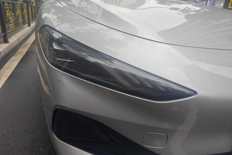 Used Roewe D7 2023 DMH 125km Flagship Edition