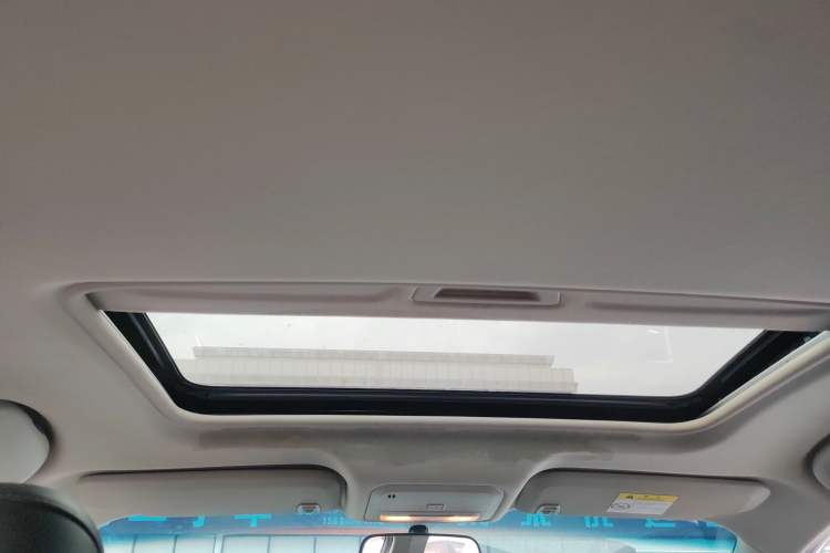 Used Chevrolet Monza 2020 Light Hybrid Redline 320T Dual-Clutch Thrilling Edition