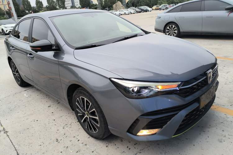 Used Roewe i5 2021 Revised Version 1.5L CVT Diamond Edition
