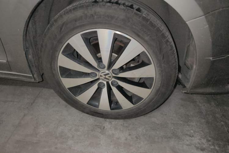 Used Volkswagen Sagitar 2017 1.6L Automatic Comfort Model
