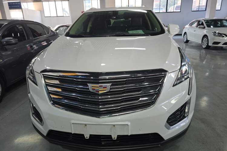 Used Cadillac XT5 2016 25T Luxury Model
