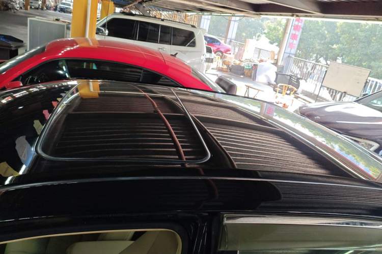 Used Toyota Camry 2015 2.5G Luxury Navigation Edition