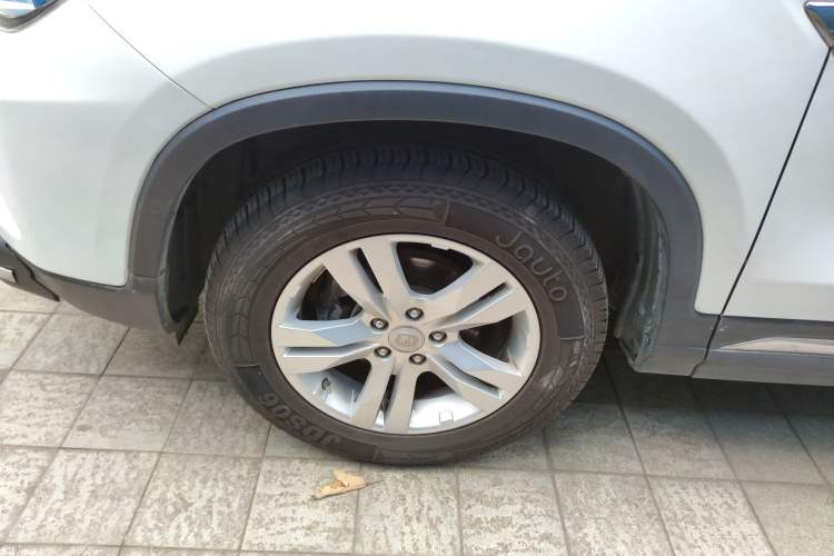 Used Changan CS75 2014 2.0L Manual Luxury Version China IV Standard