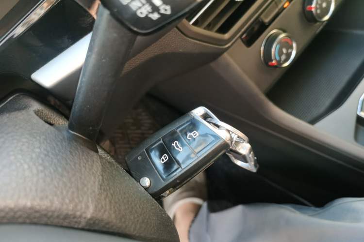 Used Volkswagen Lavida 2018 1.5L Automatic Comfort Edition China V Standard
