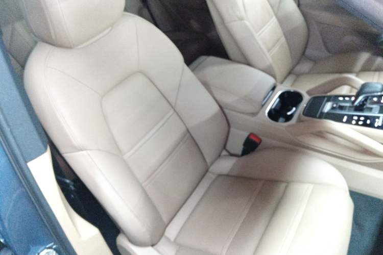 Used Porsche Cayenne 2019 Cayenne 3.0T