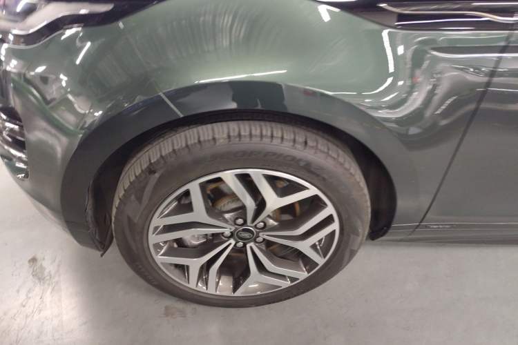 Used Land Rover Range Rover Evoque 2021 Range Rover Velar L 249PS R-Dynamic First Edition