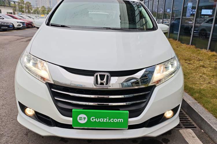Used Honda Odyssey 2015 2.4L Prestige Edition
