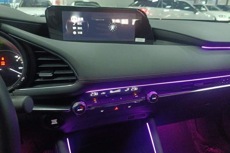 Used Mazda Mazda 3 Axela 2023 2.0L Automatic Zhiyao Edition
