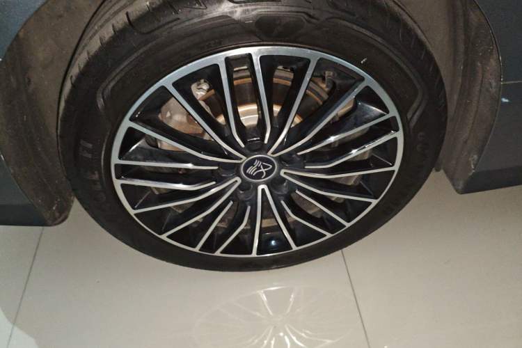 Used BYD Han 2023 DM-i Champion Edition 121KM Prestige Model
