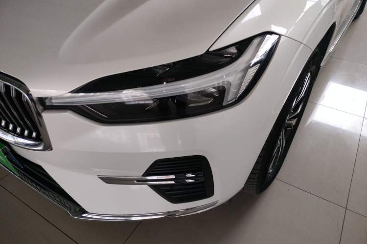 Used Volvo XC60 2024 B5 4x4 Smart Luxury Edition