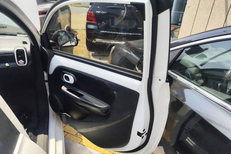 Used Roewe Clever 2022 311km QiQi BoBo Edition
