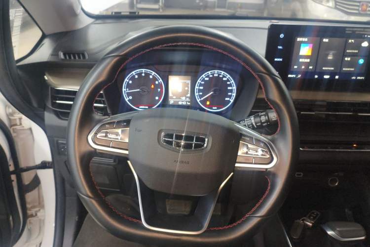 Used Geely Auto Vision X3 2021 PRO 1.5L CVT Deluxe Model