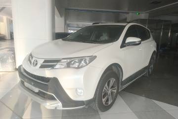 Used Toyota RAV4 2015 2.0L CVT Two-Wheel Drive Fashion Edition