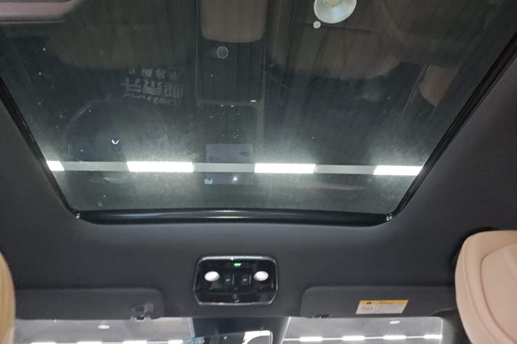 Used Nio ES8 2020 580 km Range 7-Seater Version