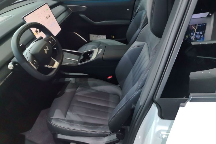 Used ONVO L60 2024 60 kWh Rear-Drive Version
