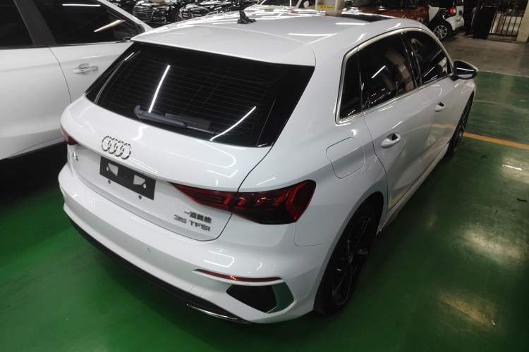 Used Audi A3 2021 Sportback 35 TFSI Fashionable Sports Model
