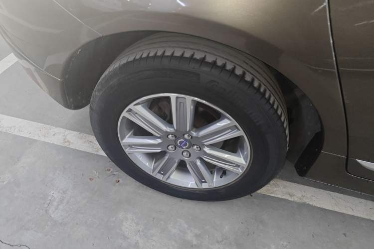 Used Volvo XC60 2017 T5 AWD Smart Range Edition
