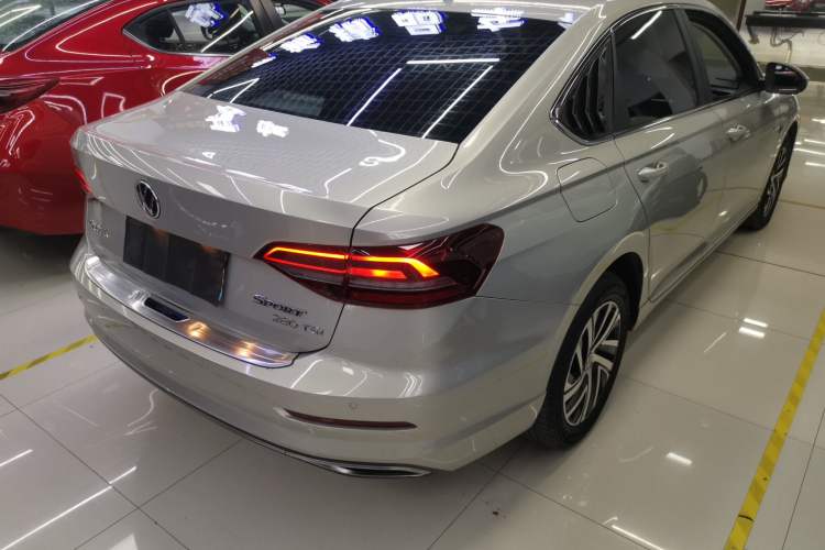 Used Volkswagen Lavida 2022 280TSI DSG Comfort Edition
