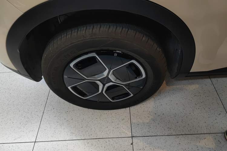 Used AION UT 2025 330 Starlight Edition
