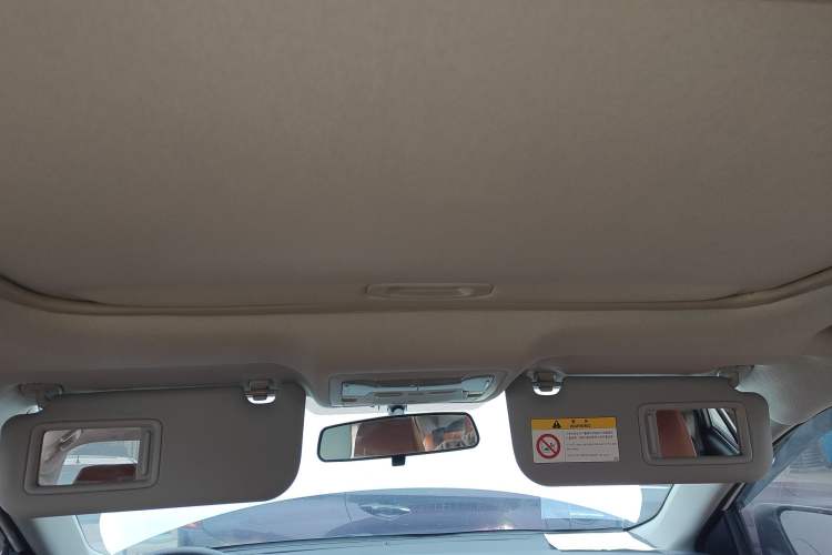 Used Toyota Levin 2017 Revised Dual-Engine 1.8H GS E-CVT Elite Sunroof Version China V Standard