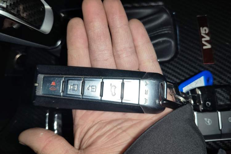 Used Wey VV5 2017 2.0T Flagship Edition
