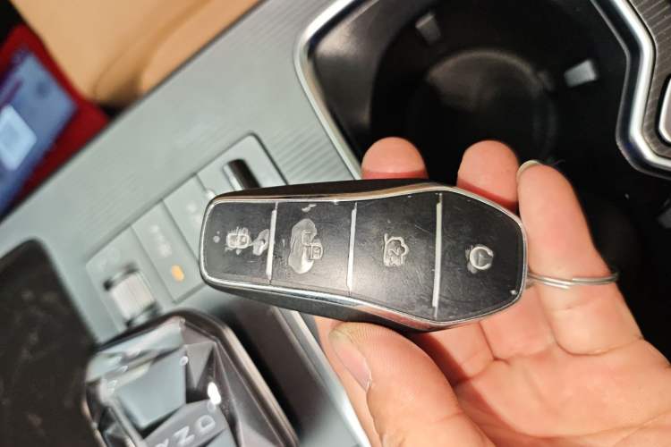 Used BYD Song L DM-i 2025 Intelligent Driving Version 160 km Beyond-Range Type