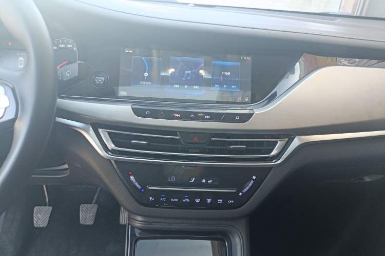 Used Changan CS35PLUS 2018 1.6L Manual Changlian Edition China V Standard
