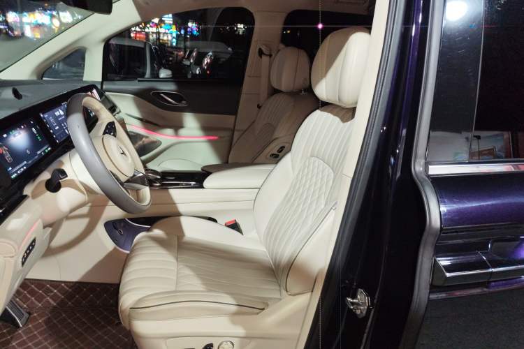 Used VOYAH Dream 2022 Low-Carbon Edition Dream+ Smart Enjoyment Package