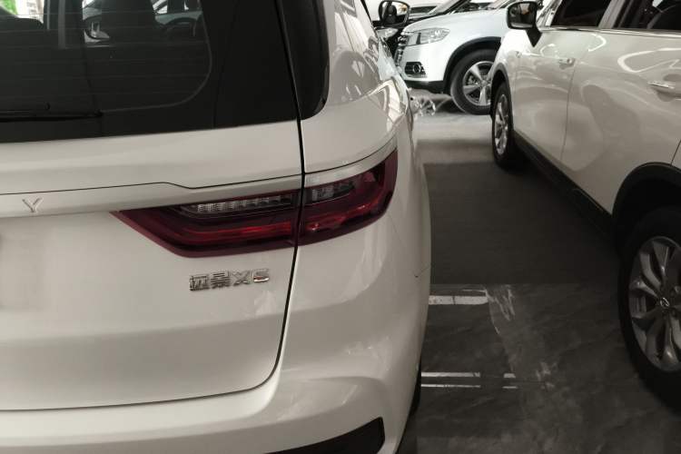 Used Geely Auto Vision X6 2020 1.4T Manual Luxury Model
