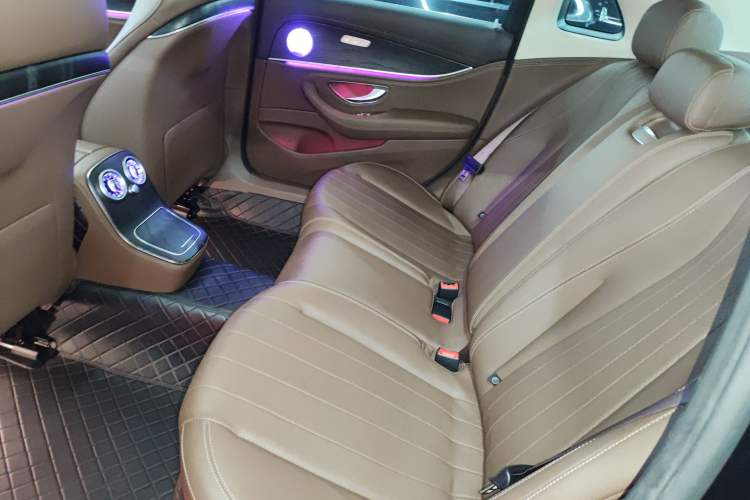 Used Mercedes-Benz E-Class 2022 Second Facelift E 300 L Fashion Edition