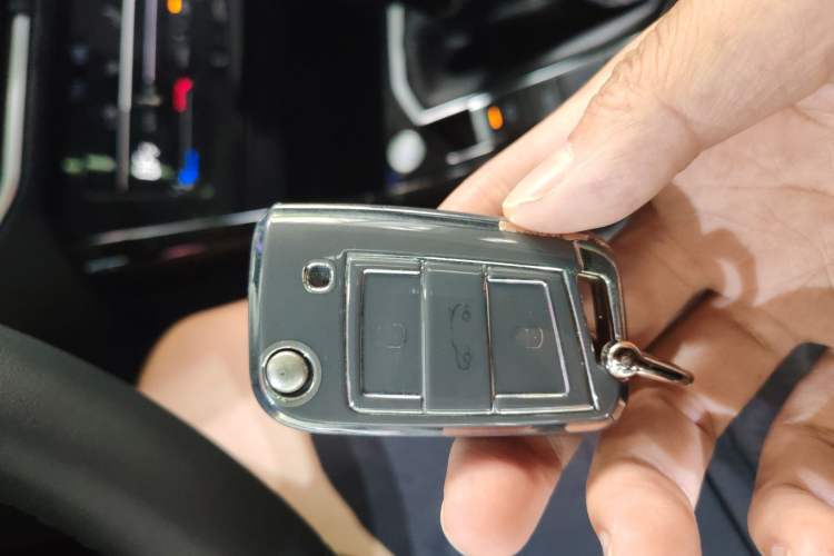 Used Volkswagen Tayron 2023 330TSI Two-Wheel-Drive R-Line High-Energy Version
