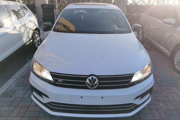 Used Volkswagen Sagitar 2016 280TSI Automatic R-Line