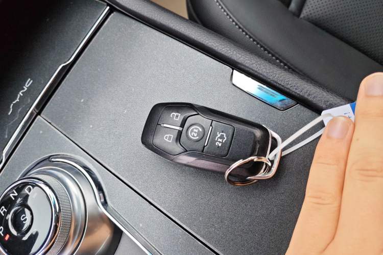 Used Ford Taurus 2015 EcoBoost 245 Fashion Edition
