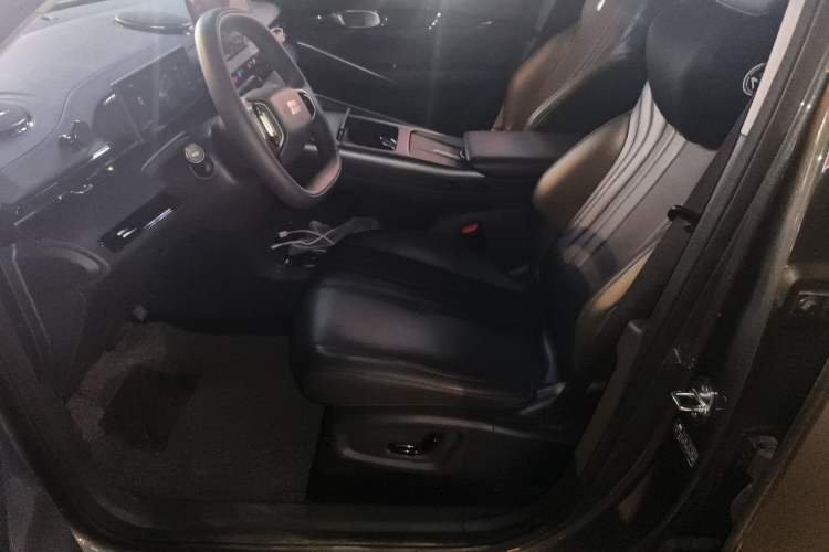 Used  E5 2024 530km Long-Range Version
