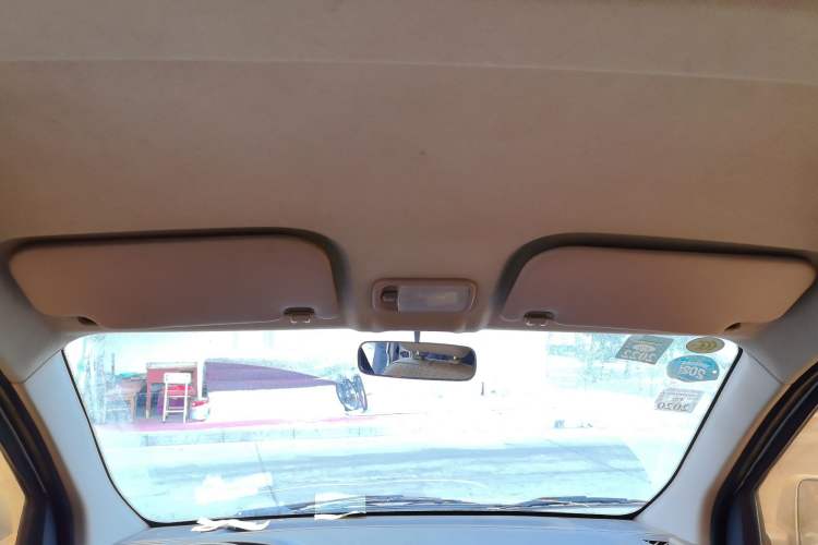 Used Wuling Zhiguang V 2018 1.2L Standard Model LMH
