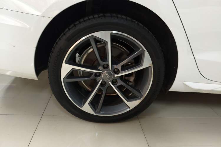 Used Audi A4L 2020 40 TFSI Fashion Dynamic Model
