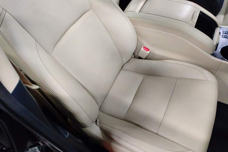 Used Toyota Highlander 2015 2.0T Four-Wheel Drive Luxury Edition 7-Seater
