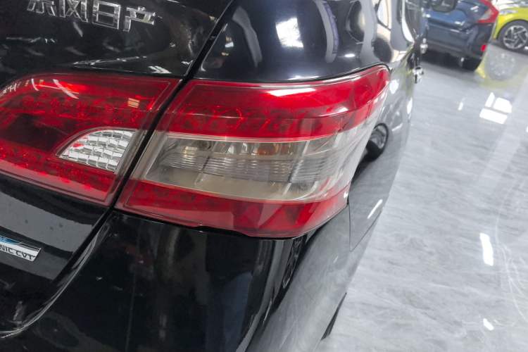 Used Nissan Sylphy 2014 1.6XV CVT Deluxe Edition
