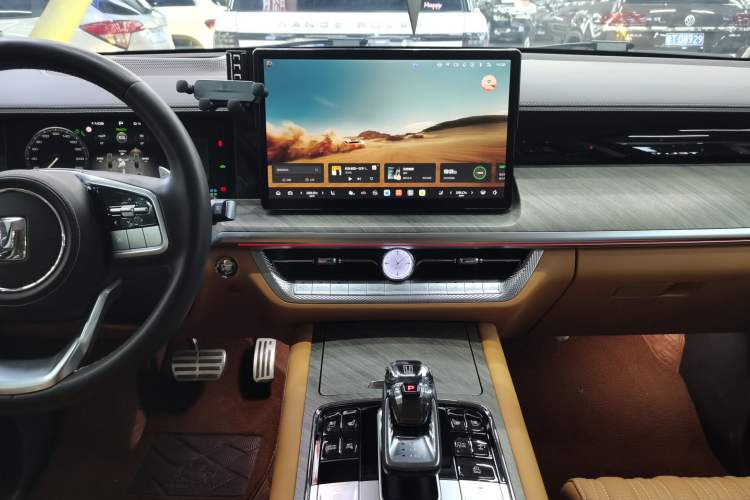 Used Tank 500 New Energy 2023 Hi4-T
