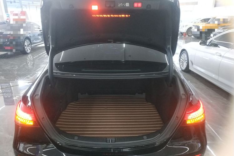 Used Mercedes-Benz E-Class 2023 Restyled E 300 L Sporty and Stylish Edition
