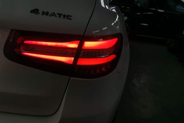 Used Mercedes-Benz GLC 2016 GLC 200 4MATIC
